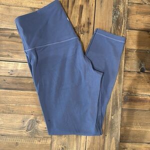 Athleta Women's leggings. Blue, size medium. Ultra High Rise Elation 7/8 Tight